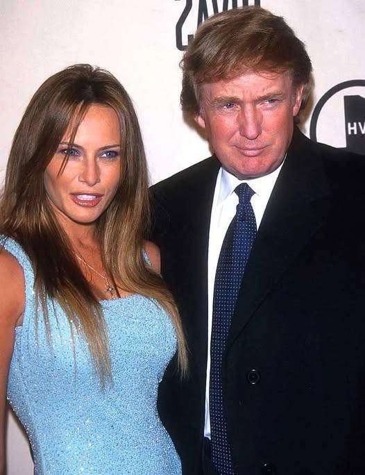 Melania Trump’s wedding dress is still making headlines years later and for good reason!👰✨ The First Lady stunned in a jaw-dropping custom gown that reportedly took hundreds of hours to make. 😲💎 With intricate details, a dramatic train, and timeless elegance, her bridal look remains one of the most iconic of all time. 💫 Curious to see the unforgettable dress and relive the moment? 👀👉👉 Scroll down to the top comment for rare photos and more stunning details! ⬇️⬇️⬇️