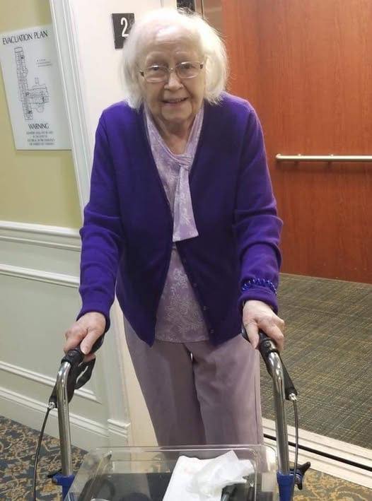 WE LEFT MOM AT THE NURSING HOME AND I CAN’T SHAKE THE GUILT The hardest part wasn’t packing up her things. It wasn’t signing the paperwork or walking through those beig… See more