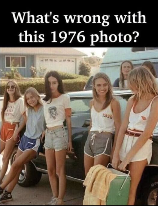 The Evolution of BFF Relationships From the ’70s to Today (check in the first comment👇)