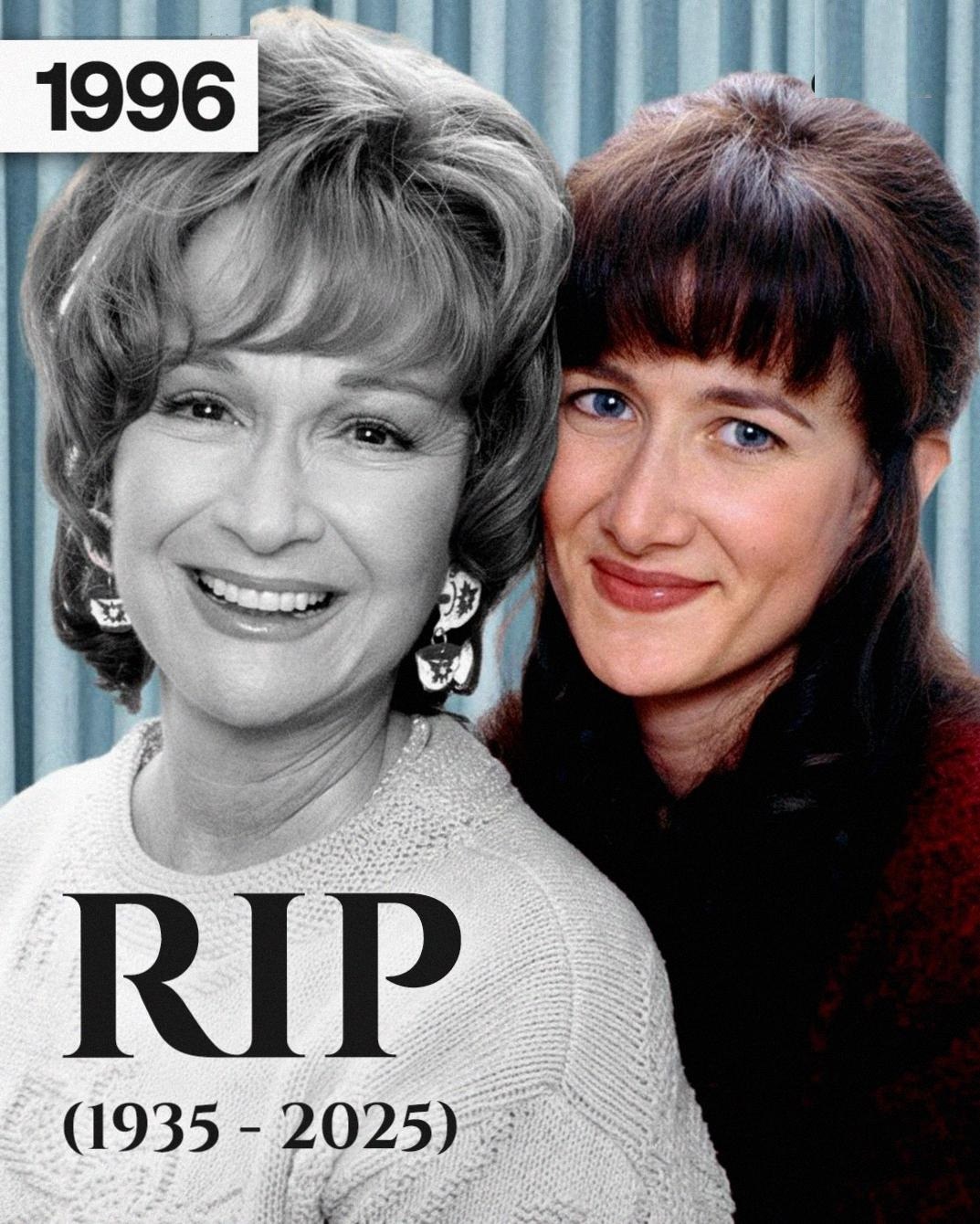 The last photo of Diane Ladd with Laura Dern has been unveiled. (check in the first comment👇)