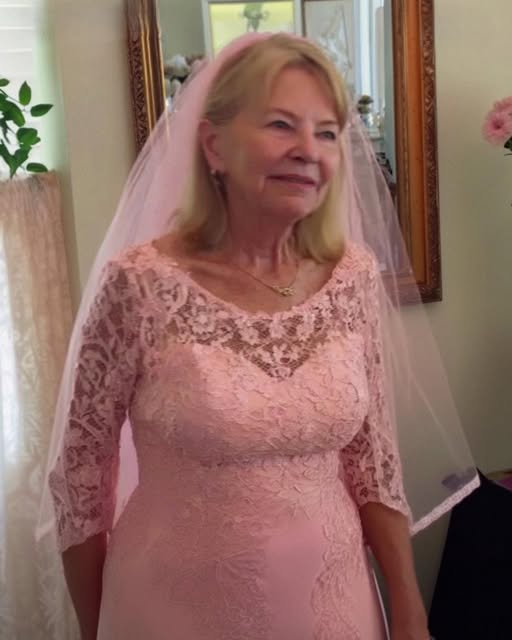 When My Son’s Wife Mocked My Pink Wedding Dress, I Wanted to Cry — But Then My Son Stood Up, Tapped His Glass, and Said Something That Silenced the Entire Room 💔👇