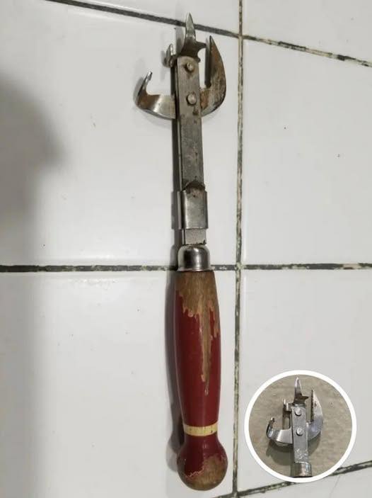 Internet Users Stumped Over What This ‘Tool’ Is⬇️