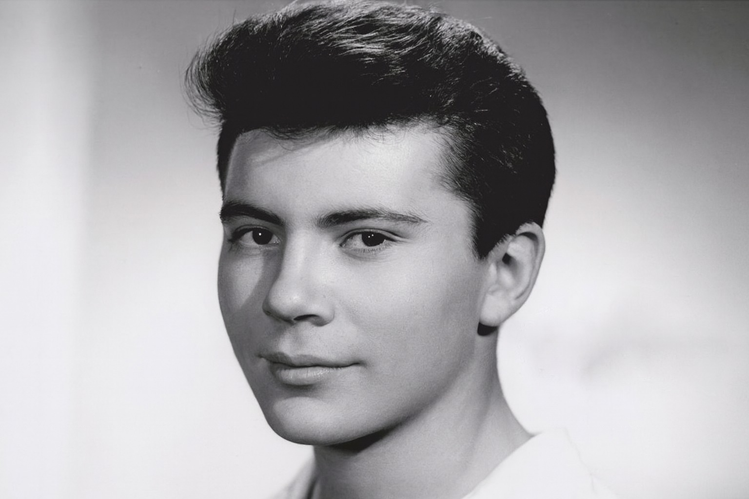 At Almost 103, He is the Oldest Living Star Details In First Comment⬇️