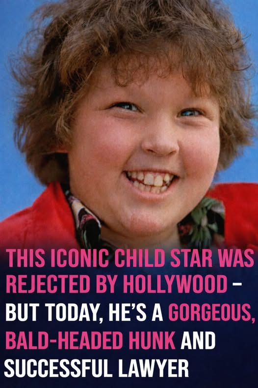After a huge success in the ’80s, this wonderful child actor was forced to leave Hollywood, and it was a painful blow.But he came back stronger than ever — and looking at him today, you can’t help but smile… His name and story in the comments 😳