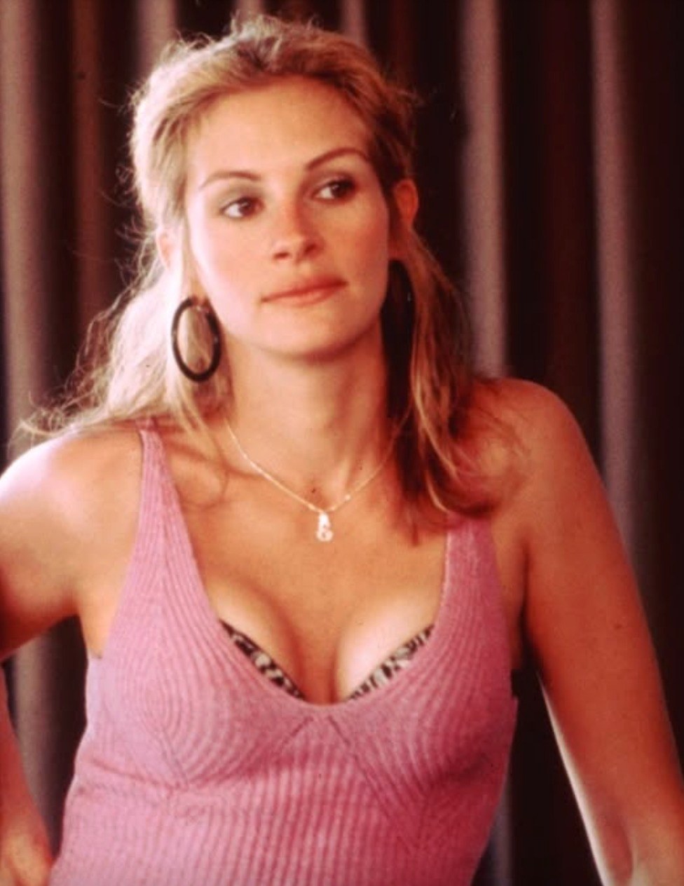 See this photo in its original form — the surprising detail is hard to miss (Check In First comment👇)