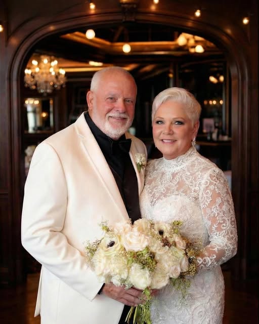 My mom died of cancer — a month later, my stepdad married her best friend… so I gave them a wedding gift that exposed everything they hid 😳💔