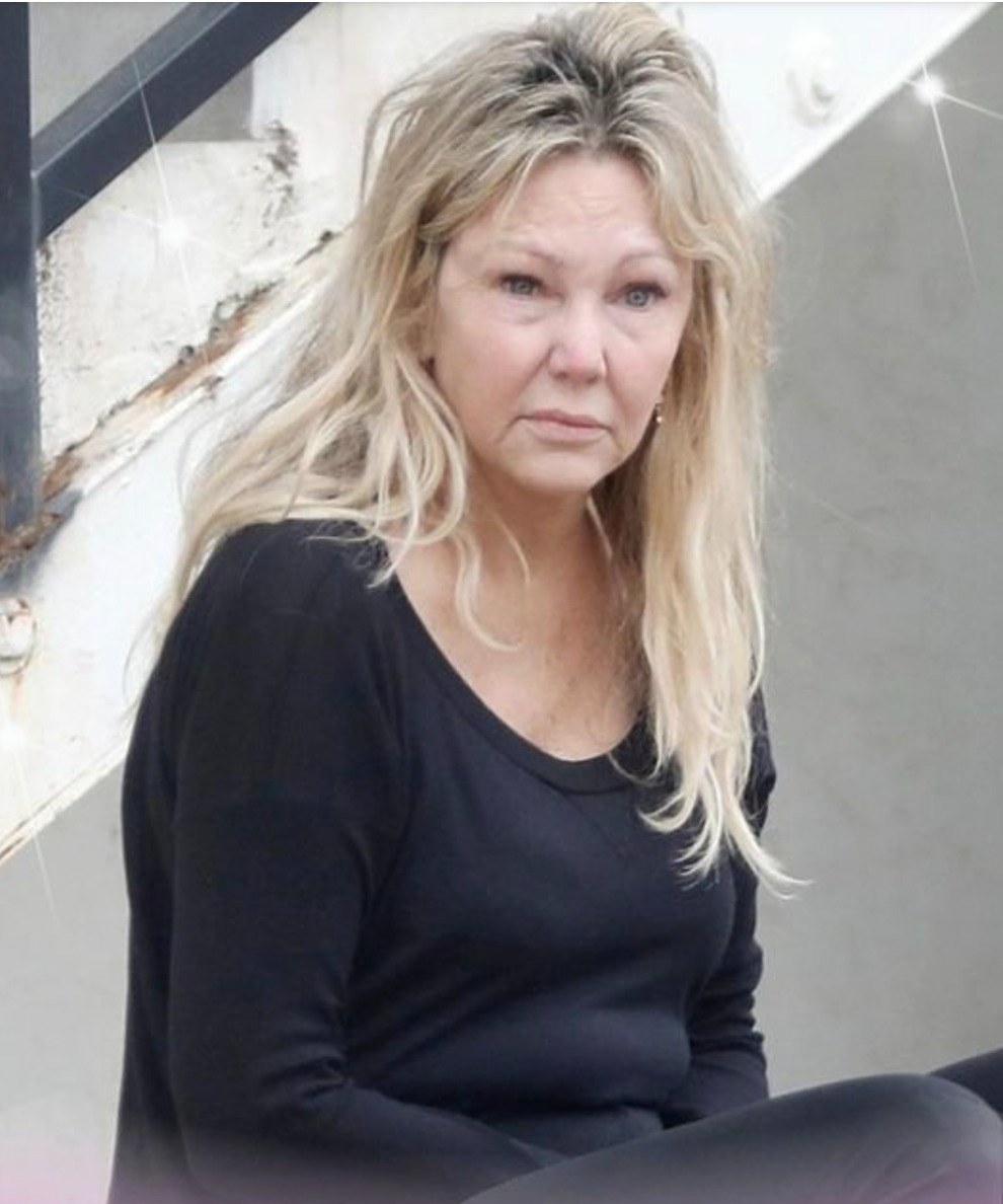 Hard to imagine, but in the 90s, every boy was smitten with her. She was truly the most beautiful girl in the country. (Check In First comment👇)