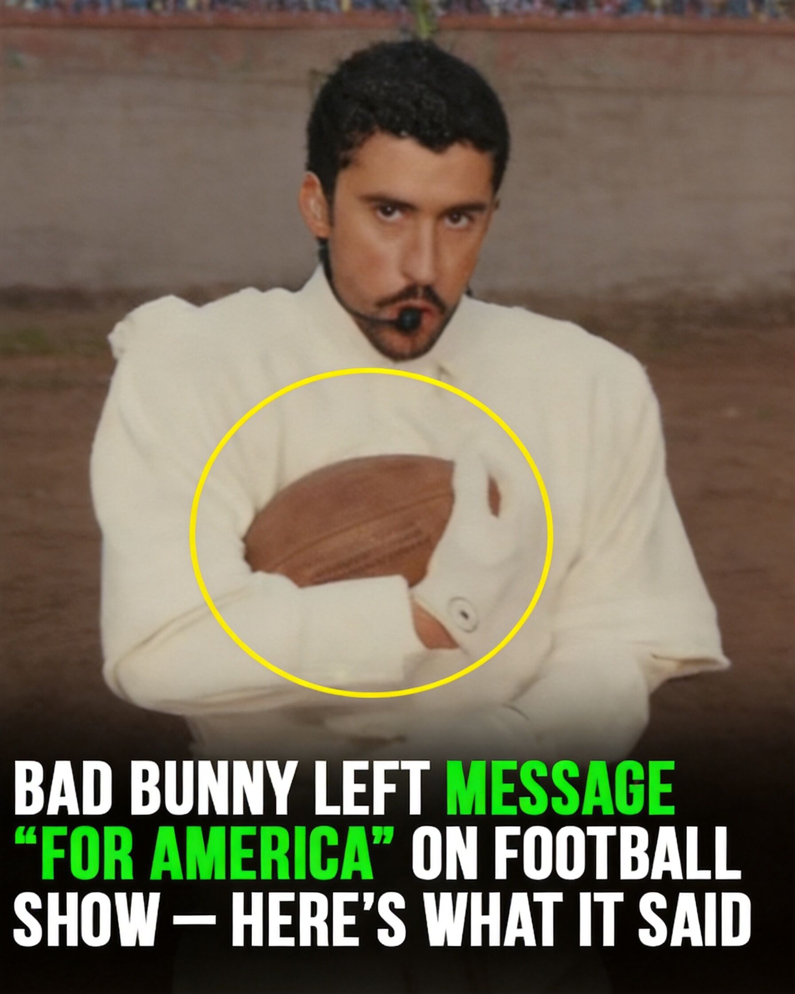 He was holding that football so tightly!!👇